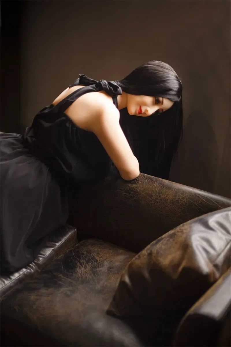 Climax丨Hellen-5Ft 3/160cm Adult Big Breast Sex Doll with Black Straight Hair view 2