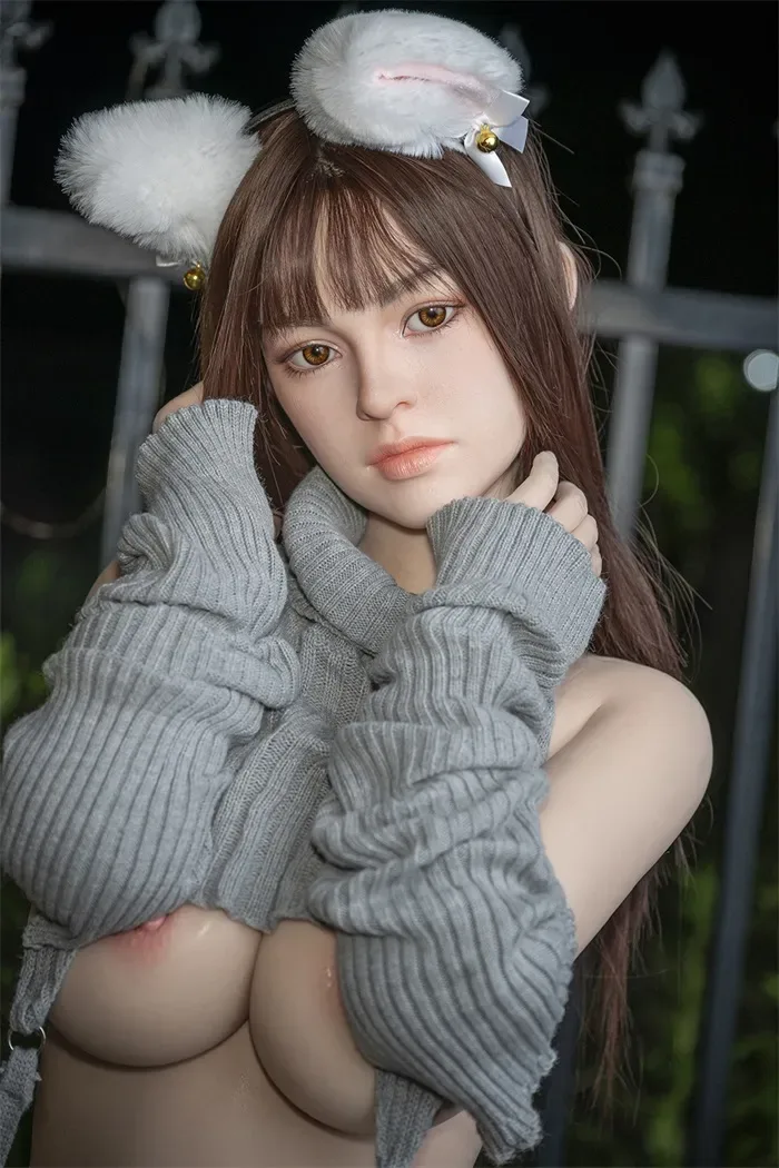 Starpery | Chloe - 5ft 4/163cm G-Cup Silicone Sex Doll view 6