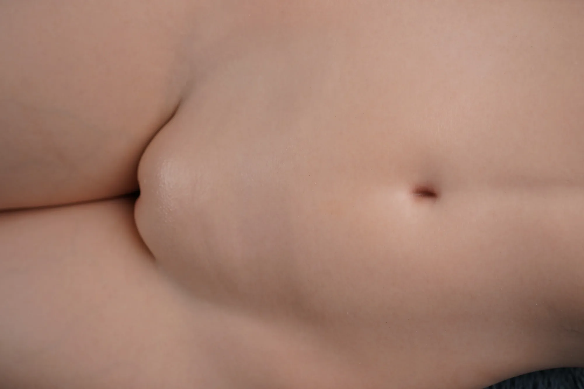 MZR Doll | 3ft 9/120cm 48.5lb Real Skin Texture Lower Body Silicone Sex Torso view 8