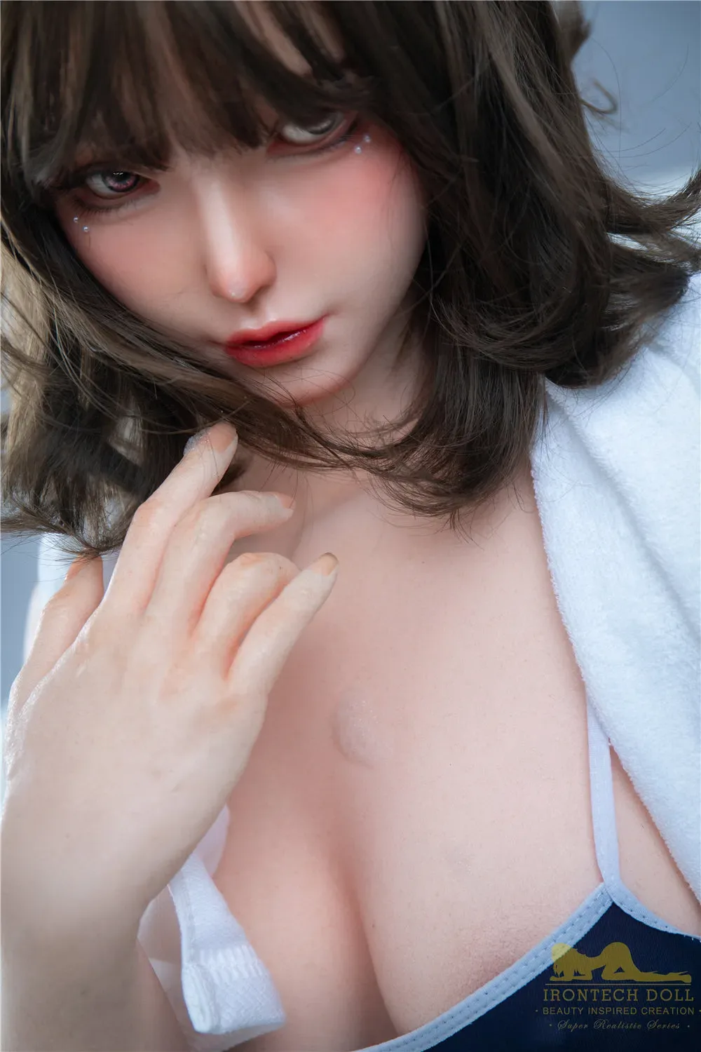 Irontech | Yu - 5.6ft (168cm) Skinny Silicone Love Doll