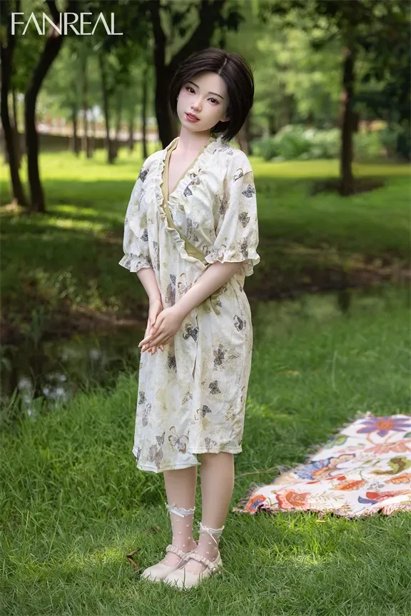 FanReal | Molly - 5ft /153cm B-Cup Silicone Sex Doll view 4